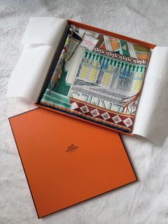 （分類：）位於 。 由 steph_nicccs 提交（商品編號 1457210761，圖片 1）。簡介： 。