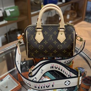 （分類：）位於 。 由 pandabag 提交（商品編號 1457249945，圖片 1）。簡介： 。