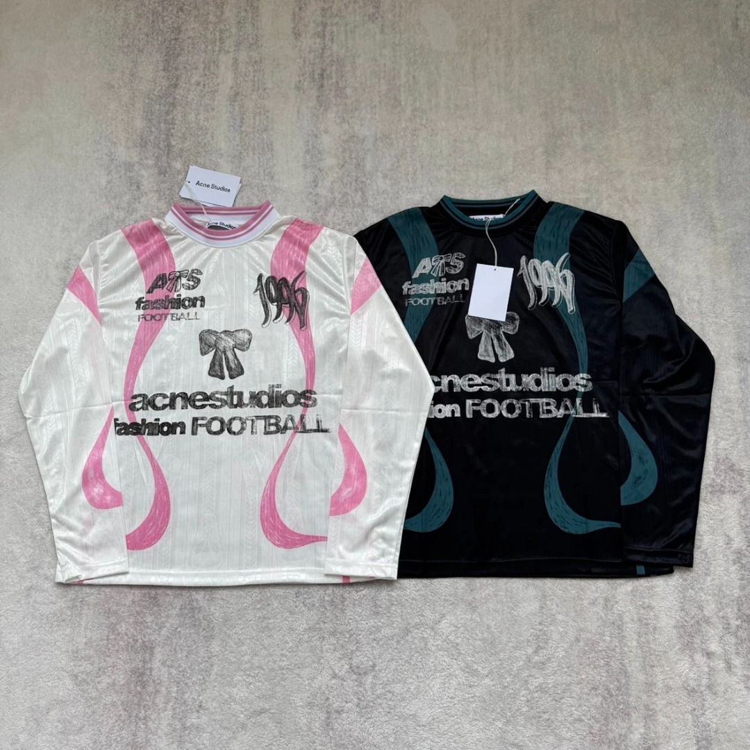 Acne Studios Sports Fluid Graphic Jersey (Category: Tshirts & Polo Shirts ) located in Manila. Submitted by mountebanc_on_ig (Listing ID 1457321041, Image 2). Description: Acne Studios Sports Fluid Graphic Jersey Jersey crafted from fluid fabric with a light chevron jacquard in a matte and shiny combination. Adorned with sports-jersey-inspired artwork and finished with a ribbed neck. Cut to a regular fit. Sizes S, M, L, and XL available Colors Bl