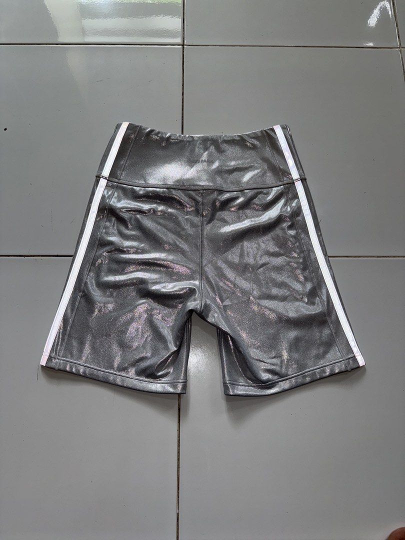Adidas ivy park short (Category: Other Bottoms) located in Batangas. Submitted by robertlopezigaya (Listing ID 1457149606, Image 1). Description: Adidas ivy park reflectorize short Size S on tag No issue Like new condition.