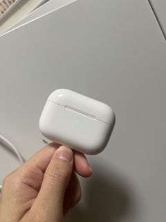 （分類：）位於 。 由 poorguyishere 提交（商品編號 1457285635，圖片 1）。簡介： 。