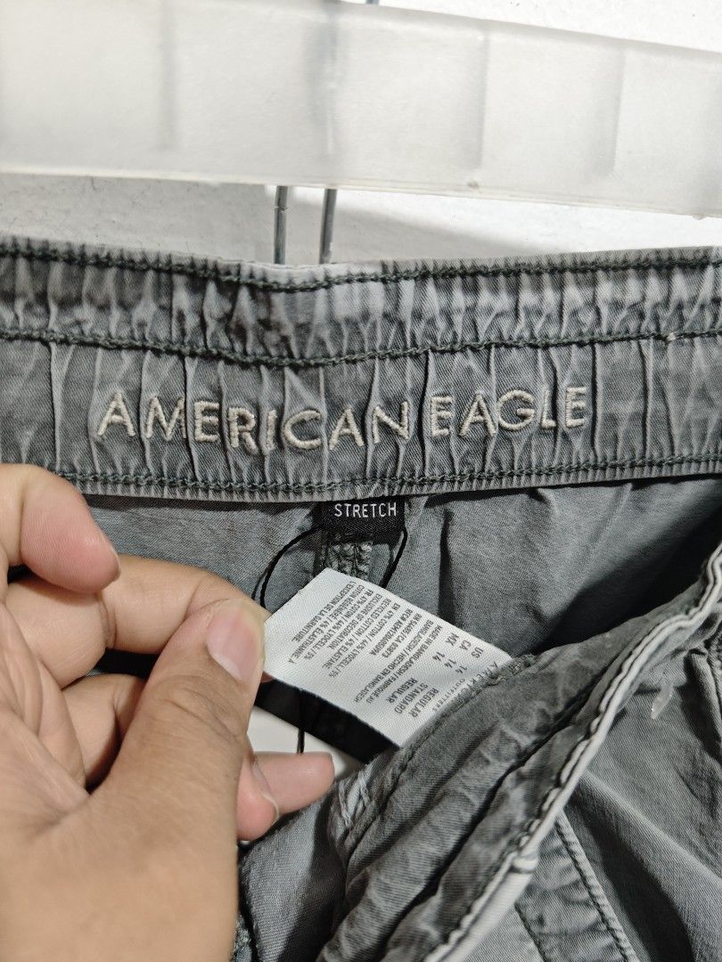 American Eagle Cargo Pants - Grey (Category: Jeans) located in Bulacan. Submitted by pzj_thrift (Listing ID 1457240738, Image 2). Description: Ameri L 40 W 34-38 Condition 9/10 Color rate 9/10 Issue small stain .