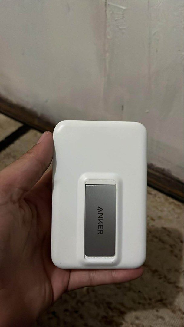 Anker Powerbank (Category: Other Accessories) located in Manila. Submitted by haymeee.hawk (Listing ID 1457276604, Image 2). Description: Used once and No issue at all. .