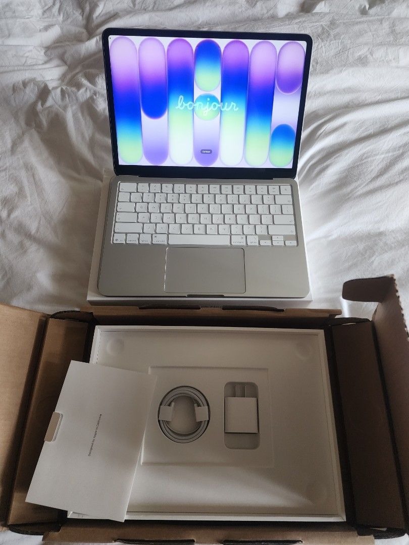 Apple MacBook Neo (Category: Laptops & Notebooks) located in Pasay City. Submitted by juno_raph (Listing ID 1457141605, Image 3). Description: Macbook Neo 8GB + 256GB SSD Color: Silver Brand new bought Aug 22 2026 Fresh from Power Mac Center Under warranty until Aug 22, 2027 No flaws no defects no nothing !! Can provide proof upon availing DM for any inquiries Meetup around Pasay, Intramuros, Makati, Bgc.