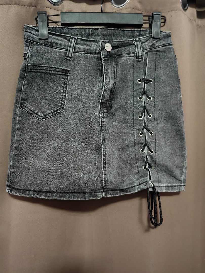 Ash Black Denim Skirt 25 (Category: Skirts) located in Malolos. Submitted by aemcloset (Listing ID 1457260610, Image 1). Description: Size 25-26 Length 14 Stretchy denim.