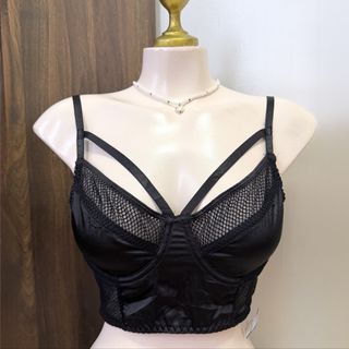 (Category: ) located in . Submitted by k_intimates (Listing ID 1457286976, Image 1). Description: .