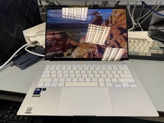 （分類：）位於 。 由 hh3324 提交（商品編號 1457218041，圖片 1）。簡介： 。