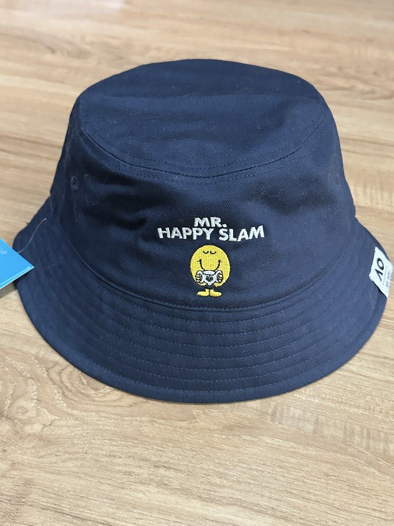 Australian Open Happy Slam Bucket Hat (Category: Caps & Hats) located in Taguig. Submitted by declutterkweeen (Listing ID 1457260667, Image 1). Description: BNEW Australian Open Bucket Hat - bought last January 2026 in Australia. RFS: wasnt able to fit it, and it’s big for my head :( this is more Men’s size palaz As per AO website: 59cm head circ relaxed.