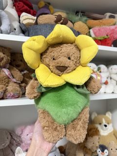 (Category: ) located in . Submitted by jellybloom.sg (Listing ID 1457159549, Image 1). Description: .