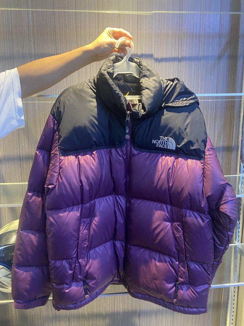 Authentic Tnf puffer jacket 700 series (Category: Coats, Jackets and Outerwear) located in Manila. Submitted by sixbysix (Listing ID 1457318524, Image 3). Description: All sizes For sale bulk order now Pm for interested and Inquiries Deliv by nationwide Any country pala dm me 📩📩 No issue and excellent condition .