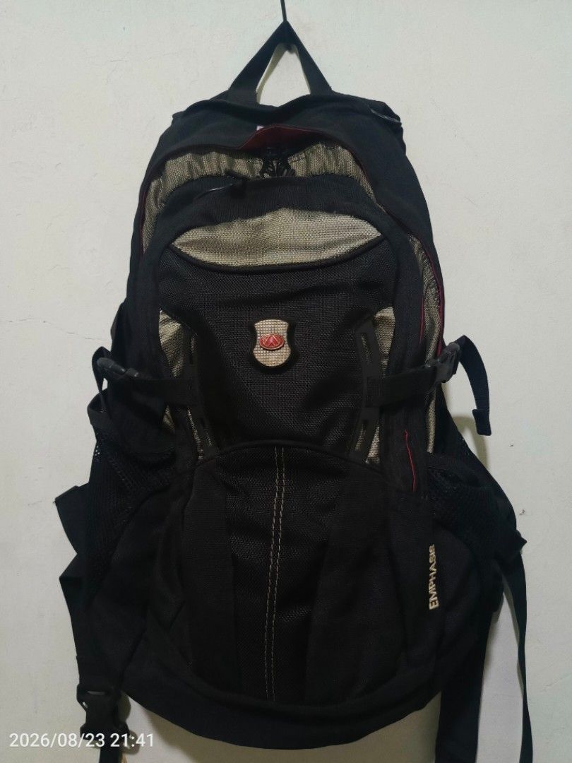 Backpack eiger (Kategori: Ransel) berada di Garut. Dikirim oleh yosyi2023 (ID iklan 1457311834, Gambar 1). Deskripsi: Bismillah brader 🎯 📌 Eiger old ❗Ukuran/Size : 30 Liter ❗Kondisi : 95℅ ❗Note : mulus! istimewa.. _________________ Bekas Berkualitas! Jujur & amanah kawan. _________________ 📱Wawa : 0895 0909 0927 💰 Payment : Rekber, Transfer ✅ Hatur nuhun..