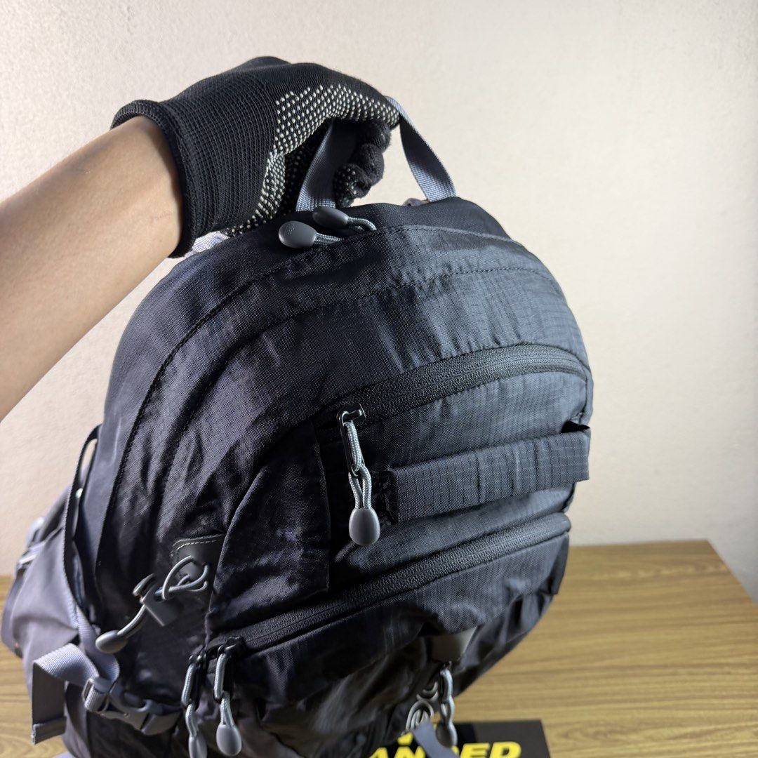 Bagpack eider (Category: Backpacks) located in Pasir Mas. Submitted by aim_brand (Listing ID 1457142837, Image 3). Description: 🔰READY STOCK🔰 ➖BAGPACK EIDER ➖Item Original ➖Item Select ➖Item Used Bundle select ➖Condition 8.5/10 ➖RM80 ➖Postage Rm10 SS Rm15 ➖CoD Area Pasir Mas Kelantan ➖PM 0️⃣1️⃣3️⃣3️⃣1️⃣3️⃣5️⃣4️⃣1️⃣7️⃣.