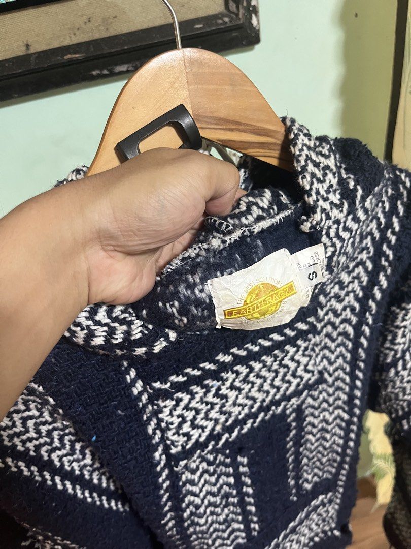 Baja Joe woven Hoodie (Category: Hoodies) located in Quezon. Submitted by shirthappens01 (Listing ID 1457175774, Image 3). Description: .