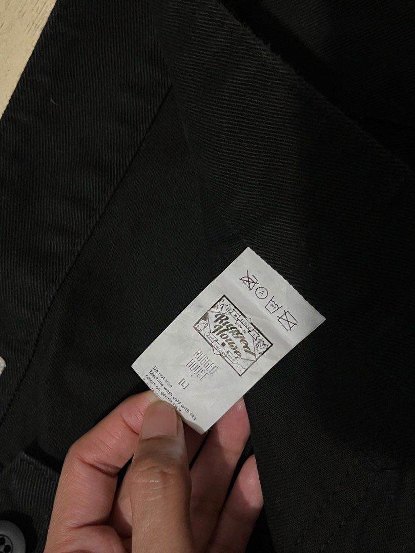 Baker pants by Rugged House (Category: Jeans) located in Quezon City. Submitted by vwfndrskprs (Listing ID 1457318241, Image 3). Description: Men’s baker pants by Rugged House Size L on tag; fits 33-34” waist 38” length 27” inseam 12” front rise 13.5” thigh 100% cotton No flaws, not faded .