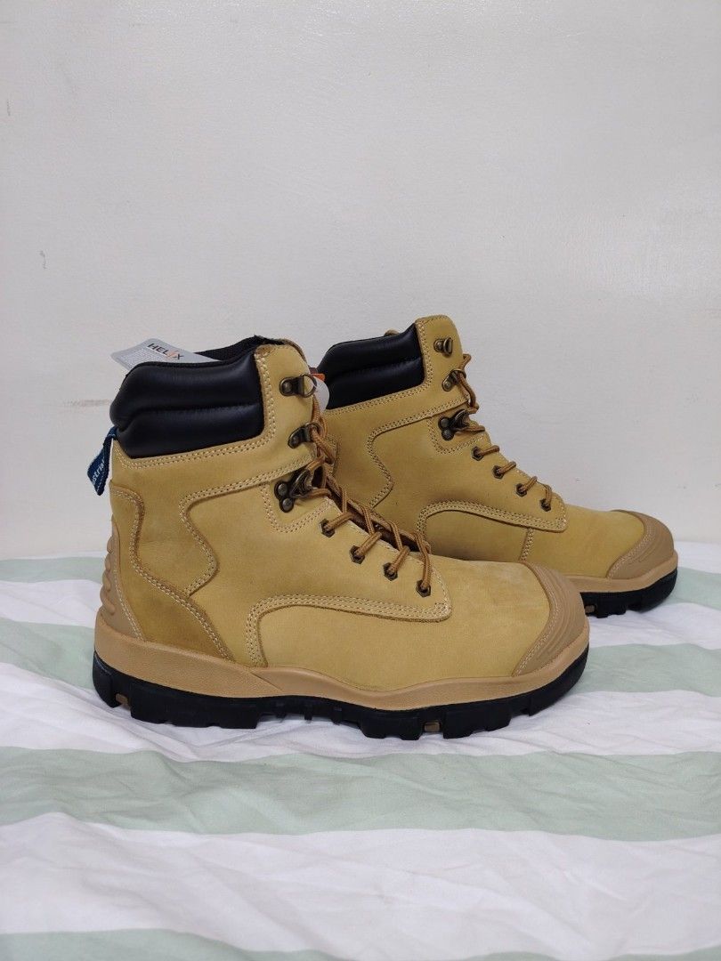 Bata Industrials Work Boots - Tan Suede (Category: Boots) located in Manila. Submitted by maryjane09. (Listing ID 1457181162, Image 1). Description: - Bata Industrials work boots - Tan suede upper with black collar and sole - Lace-up closure - Steel toe cap for protection - Durable and built for tough jobs - Ideal for construction or outdoor work.