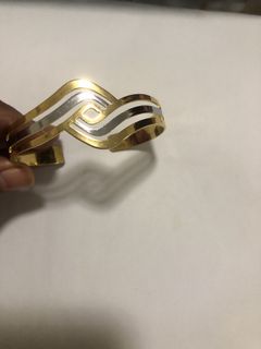 （分類：）位於 。 由 hkgqueen 提交（商品編號 1457298661，圖片 1）。簡介： 。