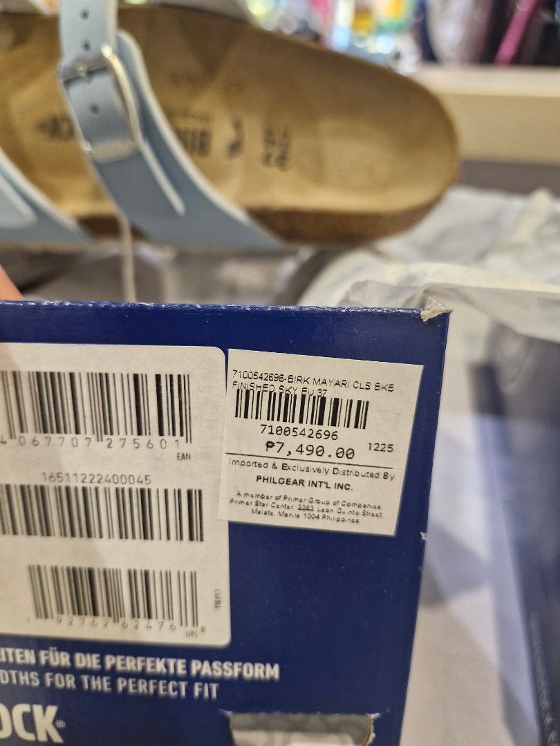 Birkenstock (Category: Slippers and slides) located in Tagaytay City. Submitted by sarah_jeng (Listing ID 1457282290, Image 3). Description: Birkenstock Florida and Mayari Blue 36 to 38 2947 only.