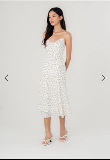 (Category: ) located in . Submitted by clothesthriftco. (Listing ID 1457328908, Image 1). Description: .