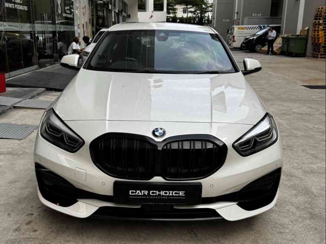 BMW 1 Series Hatchback 118i 5-door Edition Sport (A) (Category: Used Cars) located in Singapore. Submitted by sgcarchoicewc (Listing ID 1457226575, Image 1). Description: Sales Contact: Casper Lim tel:90687290 .