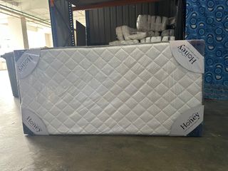 (Category: ) located in . Submitted by aura_furniture1 (Listing ID 1457230027, Image 1). Description: .