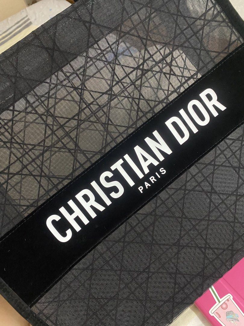 CD tote bag (Category: Luxury Bags & Wallets) located in Manila. Submitted by gaelcloset (Listing ID 1457284850, Image 2). Description: brand new, sealed. etong nasa pic akin po yan, pero yung ibebenta ko is yung bago. original vip gift from dior perfume/beaute spacious, pwedeng pang outing, can fit 16” laptop. ps: NO COD allowed (payments are via gcash and bank transfer only) .