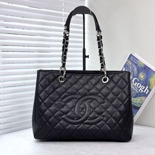 (Category: ) located in . Submitted by collynluxurybag (Listing ID 1457257572, Image 1). Description: .