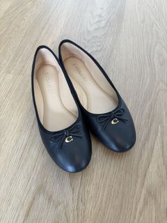 (Kategori: ) berada di . Dikirim oleh mamapreloved19 (ID iklan 1457170262, Gambar 1). Deskripsi: .