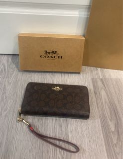 (Category: ) located in . Submitted by premiumoutlets. (Listing ID 1457292974, Image 1). Description: .