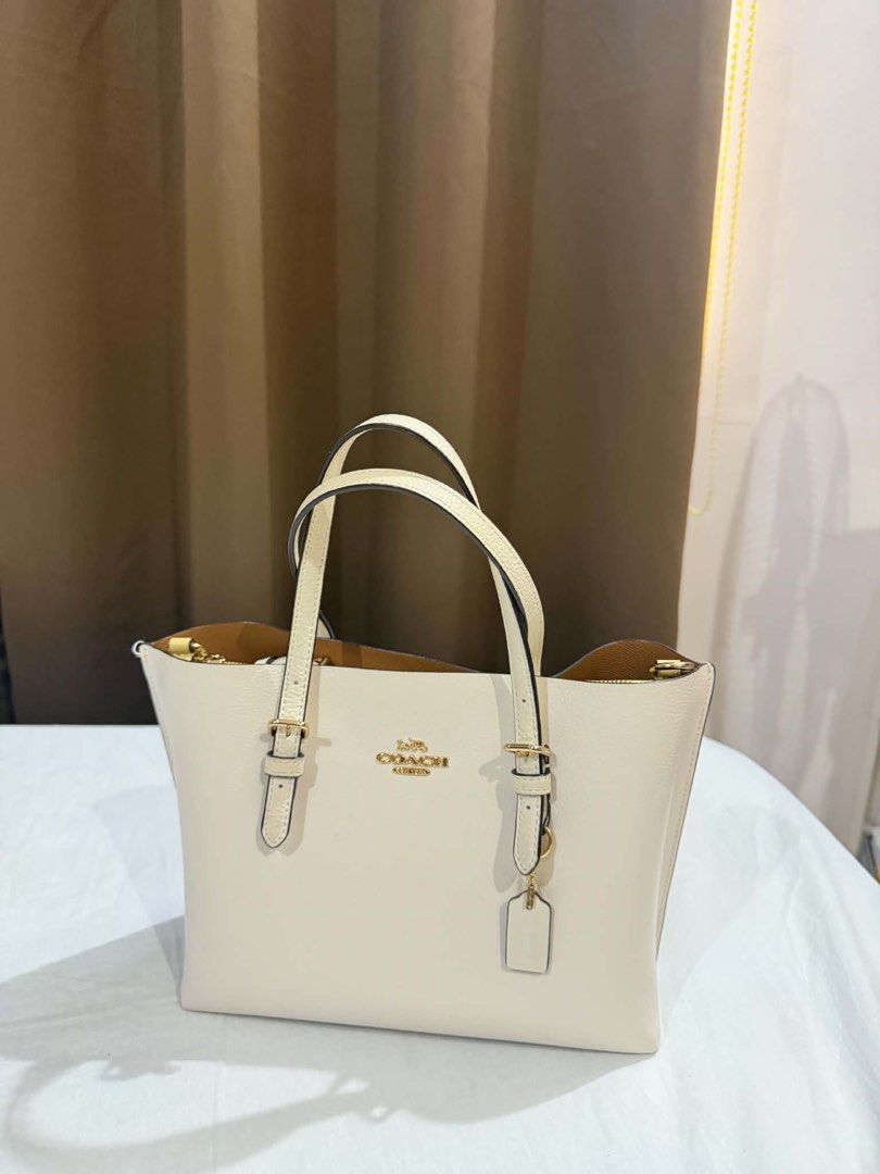 Coach mollie tote bag 25, Luxury, Bags & Wallets on Carousell