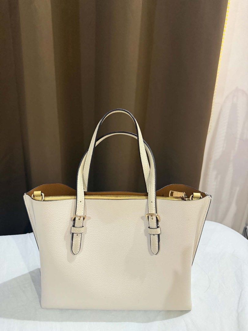 Coach mollie tote bag 25, Luxury, Bags & Wallets on Carousell