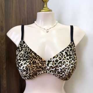 (Category: ) located in . Submitted by k_intimates (Listing ID 1457265020, Image 1). Description: .