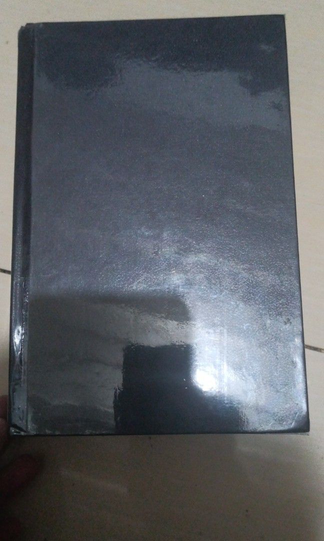 Constitutional Law (Category: Textbooks) located in Imus. Submitted by man.man.jr (Listing ID 1457224096, Image 2). Description: HB. 2015 edition..