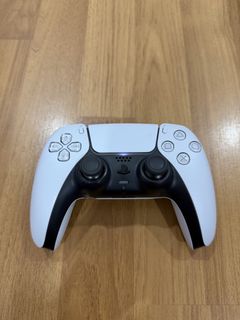 (Category: ) located in . Submitted by fynx_gaming (Listing ID 1457220584, Image 1). Description: .