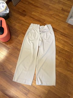 (Category: ) located in . Submitted by walmartmegan (Listing ID 1457222919, Image 1). Description: .