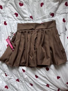 (Category: ) located in . Submitted by misuthrift (Listing ID 1457153223, Image 1). Description: .