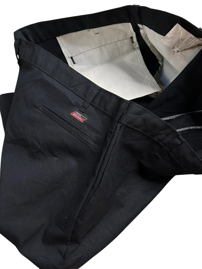 Dickies Black genuine double patch double knee (Category: Jeans) located in Manila. Submitted by lawrence_escutin (Listing ID 1457191815, Image 2). Description: - Classic black Dickies dknee double patch pants - Multiple pockets for functionality - Durable, workwear-inspired material - Versatile for everyday wear or work - Easy to style for any outfit.