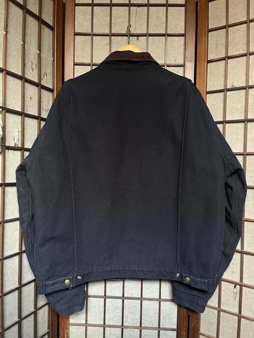Dickies Detroit Jacket (Category: Coats, Jackets and Outerwear) located in Pasay City. Submitted by merchantsaki (Listing ID 1457199049, Image 2). Description: Dickies Detroit Jacket XL on tag Measurements: • Width: 27” • Length: 27” • Sleeve: 26” Excellent condition Issue: • Loose stiches on washtag • Minimal lints 🏷️10k PHP or best offer Open for terms tags: workwear jacket, chore jacket, detroit jacket.