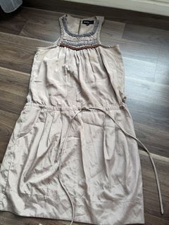 (Category: ) located in . Submitted by carvela (Listing ID 1457252353, Image 1). Description: .