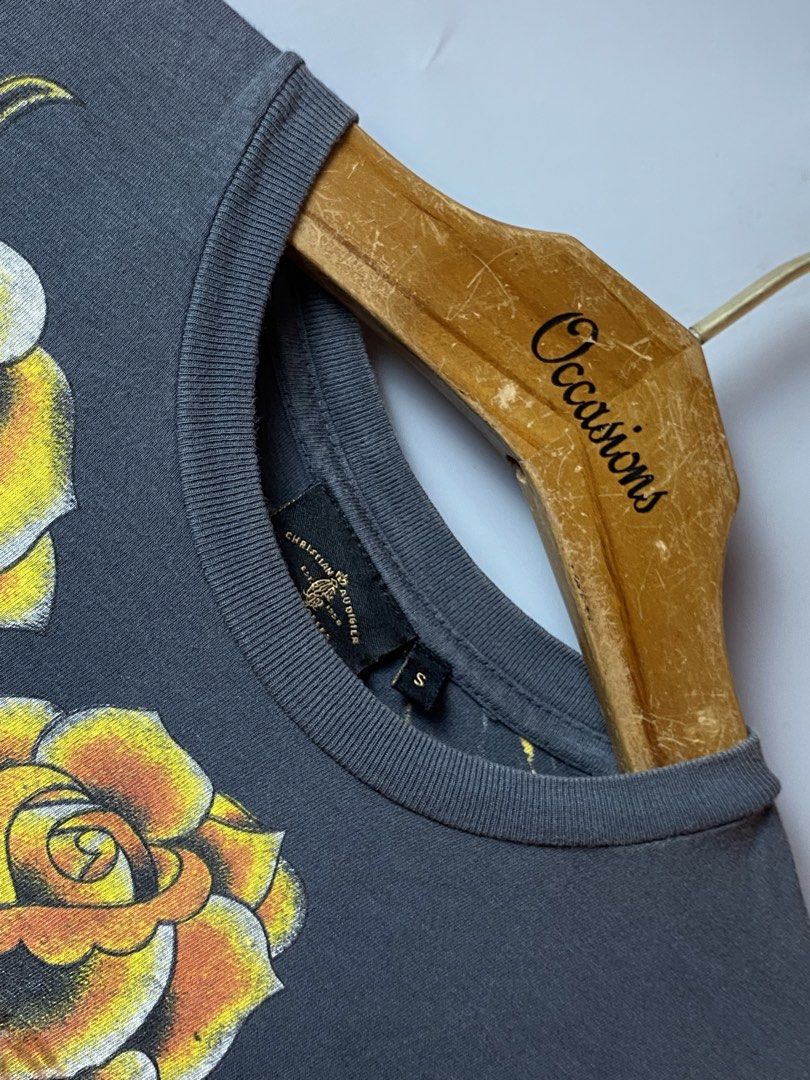 Ed Hardy Vintage Shirt (Category: Shirts) located in Quezon City. Submitted by loloyz123 (Listing ID 1457277636, Image 3). Description: Ed Hardy Vintage Shirt Condition: Very good Color rate: 9.5/10 Color: Gray Size: small L: 25 W: 17.5 inches.