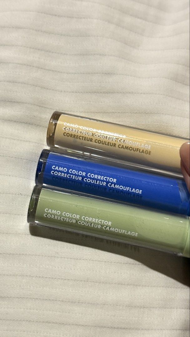 ELF Camo Color Corrector Set (1000 for 3) (Category: Makeup) located in Cebu City. Submitted by mariatan16 (Listing ID 1457302706, Image 2). Description: ELF Camo Color Corrector Set = 1000 - Legit 💯 - Slightly Used but only to swatch - Slightly Negotiable - No Joy Reservations RFS: decluttering and rlly need of funds and i never used this and got it as a gift and I lost the box Dm if you want more pictures and if you have any questions! shippin