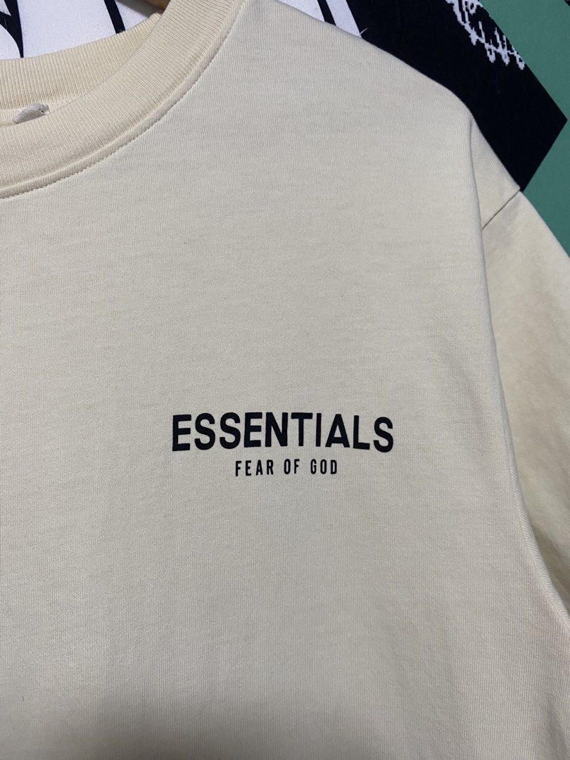 ESSENTIALS (Category: Tshirts & Polo Shirts ) located in Tabaco. Submitted by goodyshit.9 (Listing ID 1457180746, Image 3). Description: ESSENTIALS EXCELLENT CONDITION✅ COLOR RATE 9.9/10 NO ISSUE📌 CREAM COLOR WAY📌 22/29.