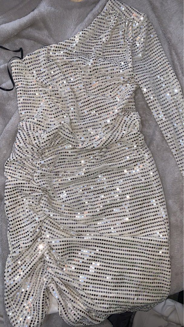 F21 dress (Category: Dresses) located in Manila. Submitted by darlynicole (Listing ID 1457144182, Image 1). Description: .