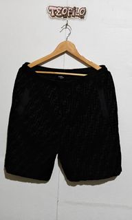 (Category: ) located in . Submitted by teofilo-thrifted (Listing ID 1457277788, Image 1). Description: .