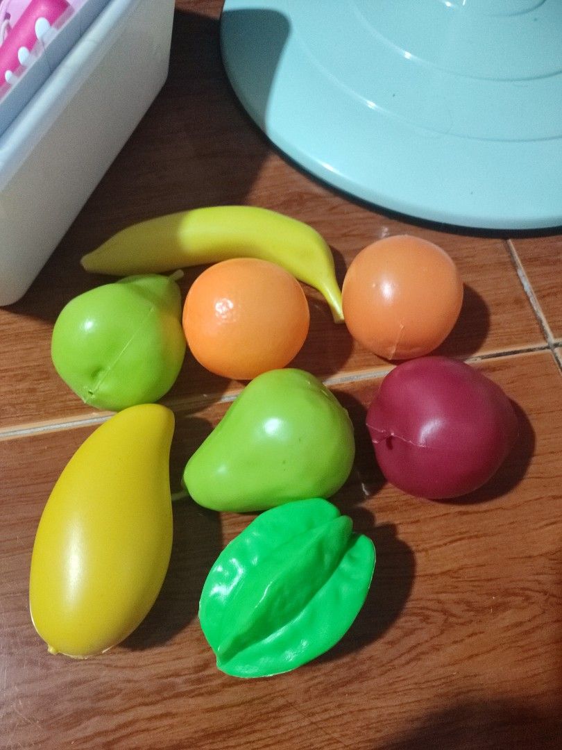 fruits (Category: Infant Playtime) located in Manila. Submitted by dsanjuansdeclutter (Listing ID 1457232063, Image 3). Description: .