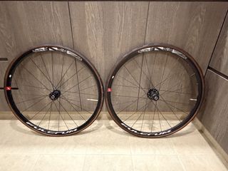 (Category: ) located in . Submitted by colnago20 (Listing ID 1457258046, Image 1). Description: .