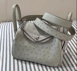 （分類：）位於 。 由 bellize.luxury 提交（商品編號 1457300324，圖片 1）。簡介： 。