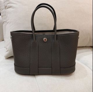 （分類：）位於 。 由 cchermesluxury 提交（商品編號 1457233137，圖片 1）。簡介： 。