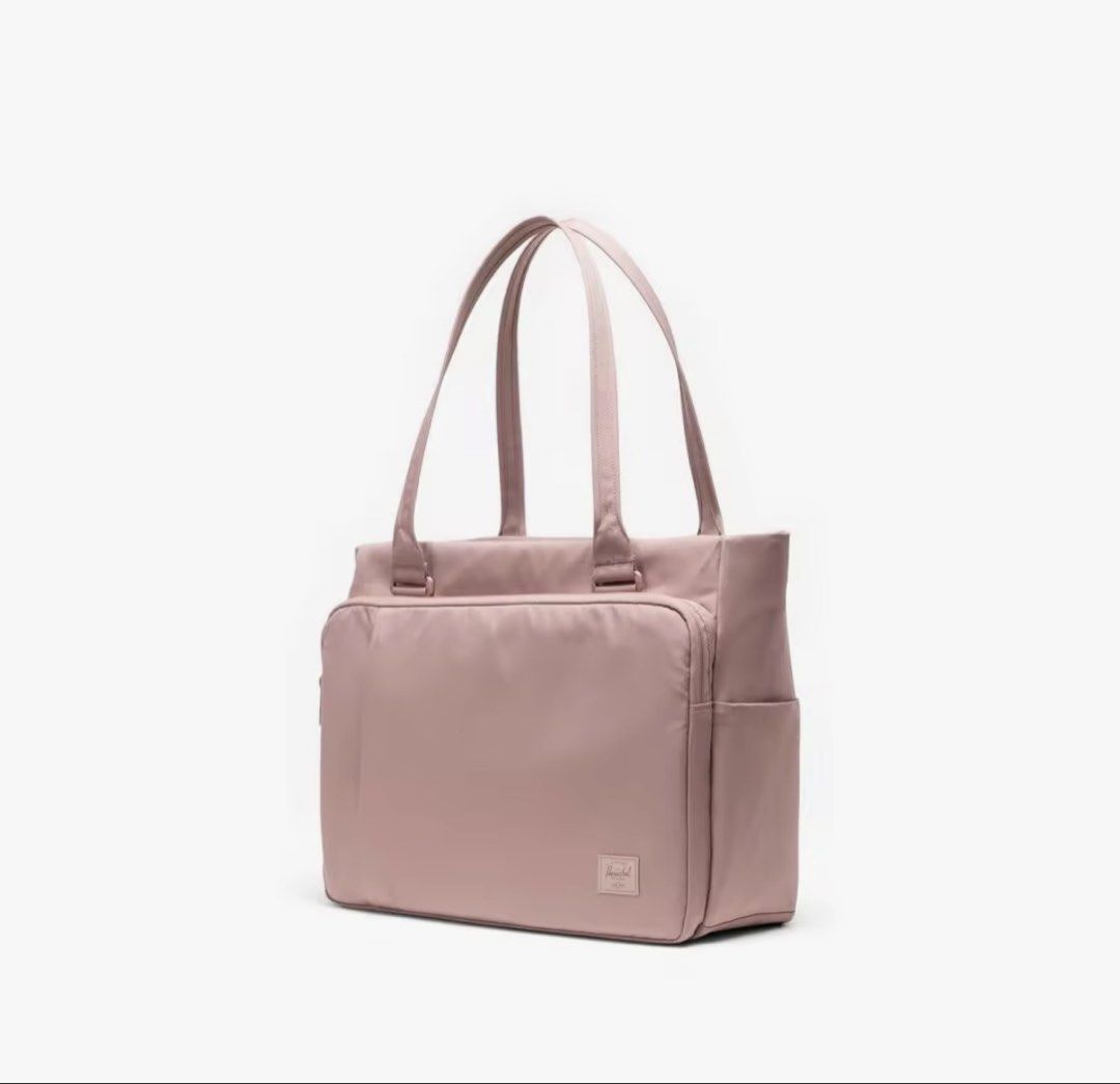 Herschel Kaslo Tote Tech Bag (23L) (Category: Tote Bags) located in Bulacan. Submitted by prof.feathers (Listing ID 1457153792, Image 2). Description: Herschel Kaslo Tote Tech Bag - Ash Rose Toanl (23L) -Php7990 SRP. Selling it for Php4690 only. ***Additional 10% OFF if you’re going to buy 2 or more herschel items on my listings! -Authentic and Brand New - Front compartment with organizers and key clip -Padded and fleece lined 15”/16” laptop slee