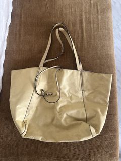 （分類：）位於 。 由 ais_hongkong2004 提交（商品編號 1457172009，圖片 1）。簡介： 。