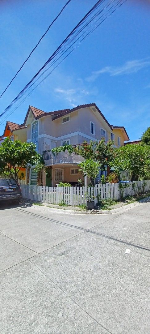 House & Lot (Category: House & Lot) located in Makati City. Submitted by mariacontainers (Listing ID 1457148164, Image 1). Description: 🏚️House & Lot for Sale 🏠 (Direct Owner here) Location: Imus Cavite House Features: * Floor Area: 110 sqm * Lot Area: 119+ sqm * Three (3) Storey House * Four (4) Bedrooms * Three (3) Toilet & Bath * Living Area * Dining Area * Kitchen * Multi-Purpose Area * Service Area * Balcony * Fenced Amenities and Faciliti